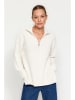 trendyol Pullover in Creme