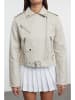 trendyol Jacke in Creme