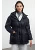 trendyol Winterjacke in Schwarz