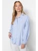 trendyol Bluse in Hellblau/ Weiß