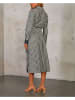 Milan Kiss Kleid in Grau