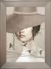 Ars Longa Ingelijste kunstdruk "Woman beige hat" - (L)70 x (B)50 cm