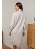 Soft Cashmere Strickkleid in Beige