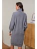 Soft Cashmere Sukienka dzianinowa w kolorze szarym