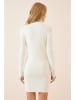Happiness Istanbul Sukienka dzianinowa w kolorze białym
