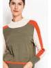 ASSUILI Sweter w kolorze oliwkowo-biało-pomarańczowym