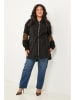 Curvy Lady Parka in Schwarz
