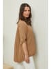 Curvy Lady Bluse in Camel