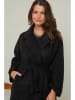 Curvy Lady Tussenmantel zwart