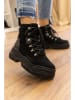 trendyol Boots in Schwarz