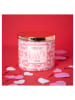 Colonial Candle Duftkerze "Kisses" in Rosa/ Weiß - 411 g