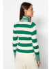 trendyol Rollkragenpullover in Grün/ Weiß