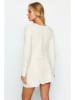 trendyol Bluse in Creme