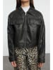 trendyol Kunstlederjacke in Schwarz