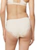 Triumph Panty in Creme