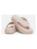 Crocs Zehentrenner "Getaway" in Creme