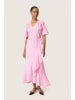 Soaked in Luxury Sukienka w kolorze różowo-białym