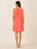 APART Sukienka w kolorze koralowym