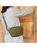 ATELIERS SAINT GERMAIN Leder-Brustbeutel in Khaki - (B)26 x (H)15 x (T)9 cm