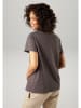 Aniston Shirt in Grau