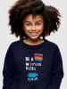 WOOOP Sweatshirt "Be a rainbow" in Dunkelblau