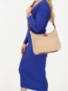 Charm Umhängetasche in Beige - (B)29 x (H)22 x (T)8 cm