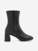 trendyol Stiefeletten in Schwarz