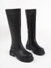 trendyol Stiefel in Schwarz