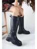 trendyol Stiefel in Schwarz
