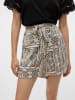 Vero Moda Shorts in Creme/ Schwarz