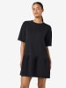 Noisy may Kleid in Schwarz
