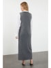 trendyol Kleid in Grau