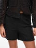 Vila Shorts in Schwarz