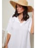 Le Monde du Lin Lniana sukienka w kolorze białym