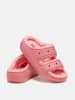 Crocs Klapki "Classic Cozzzy" w kolorze różowym
