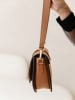 Lia Biassoni Leren schoudertas "MIsegna" camel - (B)22 x (H)17 x (D)8 cm