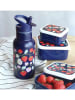 a little lovely company Drinkfles "Strawberries" donkerblauw - 350 ml