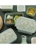 a little lovely company Lunchbox "Blossoms" groen - (B)22 x (H)14,5 x (D)7 cm