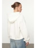 trendyol Sweatjacke in Creme