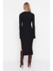 trendyol Kleid in Schwarz