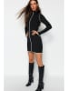 trendyol Kleid in Schwarz