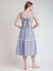 admas Sukienka w kolorze błękitnym