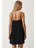 Happiness Istanbul Kleid in Schwarz