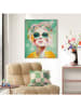 Orangewallz Gerahmter Leinwanddruck "Portrait Lady - Green Spring"