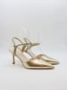 Bellucci Pumps met bandje goudkleurig