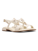 Clarks Leren sandalen "Ariany Sling" crème