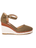 Foreverfolie Keilsandaletten in Khaki