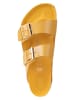 Birkenstock Leder-Pantoletten in Gelb