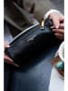 Victor & Hugo Paris Leder-Kosmetiktasche "Laya" in Schwarz - (B)20 x (H)10 x (T)3 cm