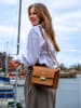 Victor & Hugo Paris Leder-Umhängetasche "Chanon" in Camel - (B)22,5 x (H)15 x (T)6,5 cm